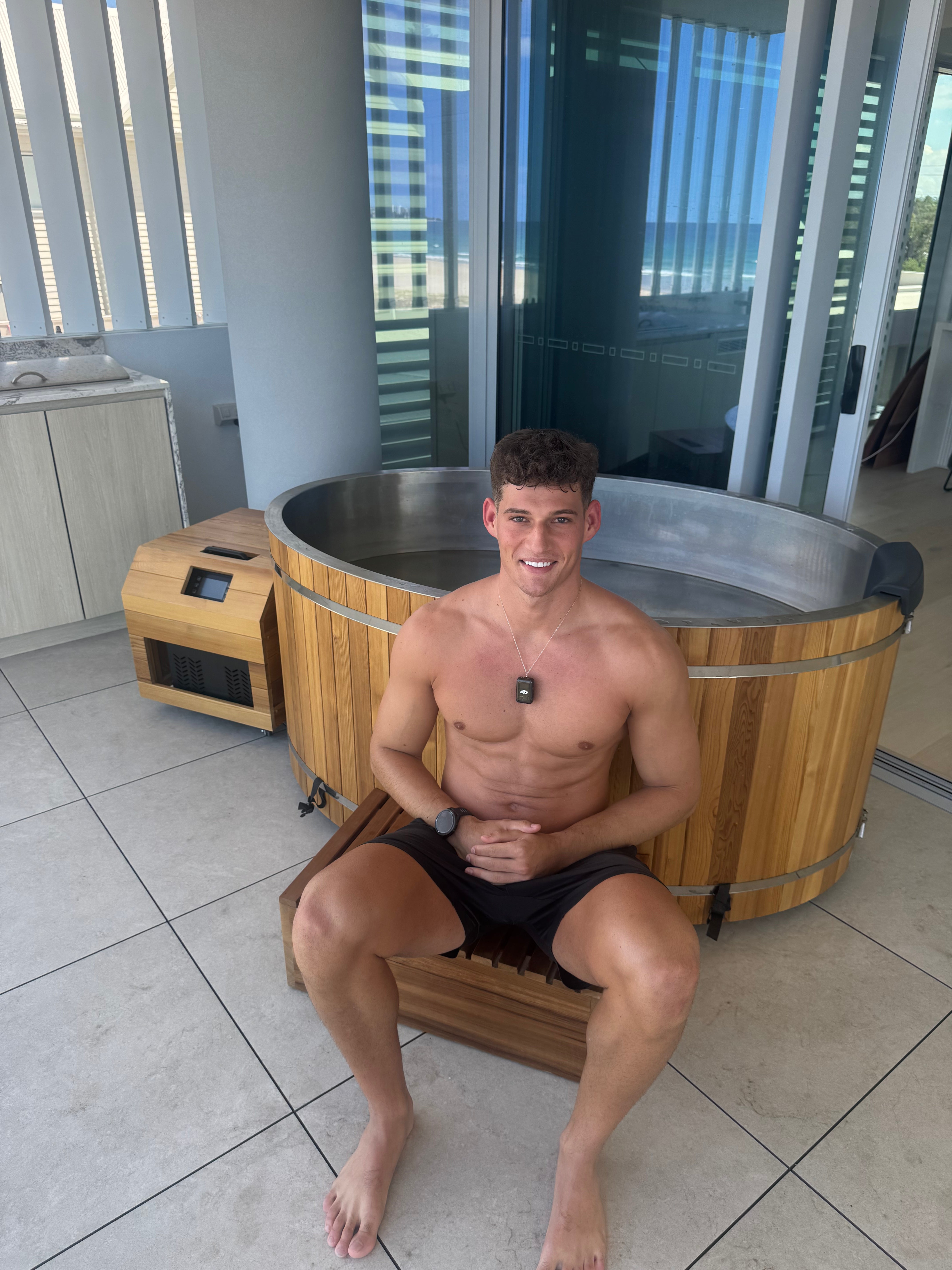 Recover | Deluxe Wooden Ice Bath